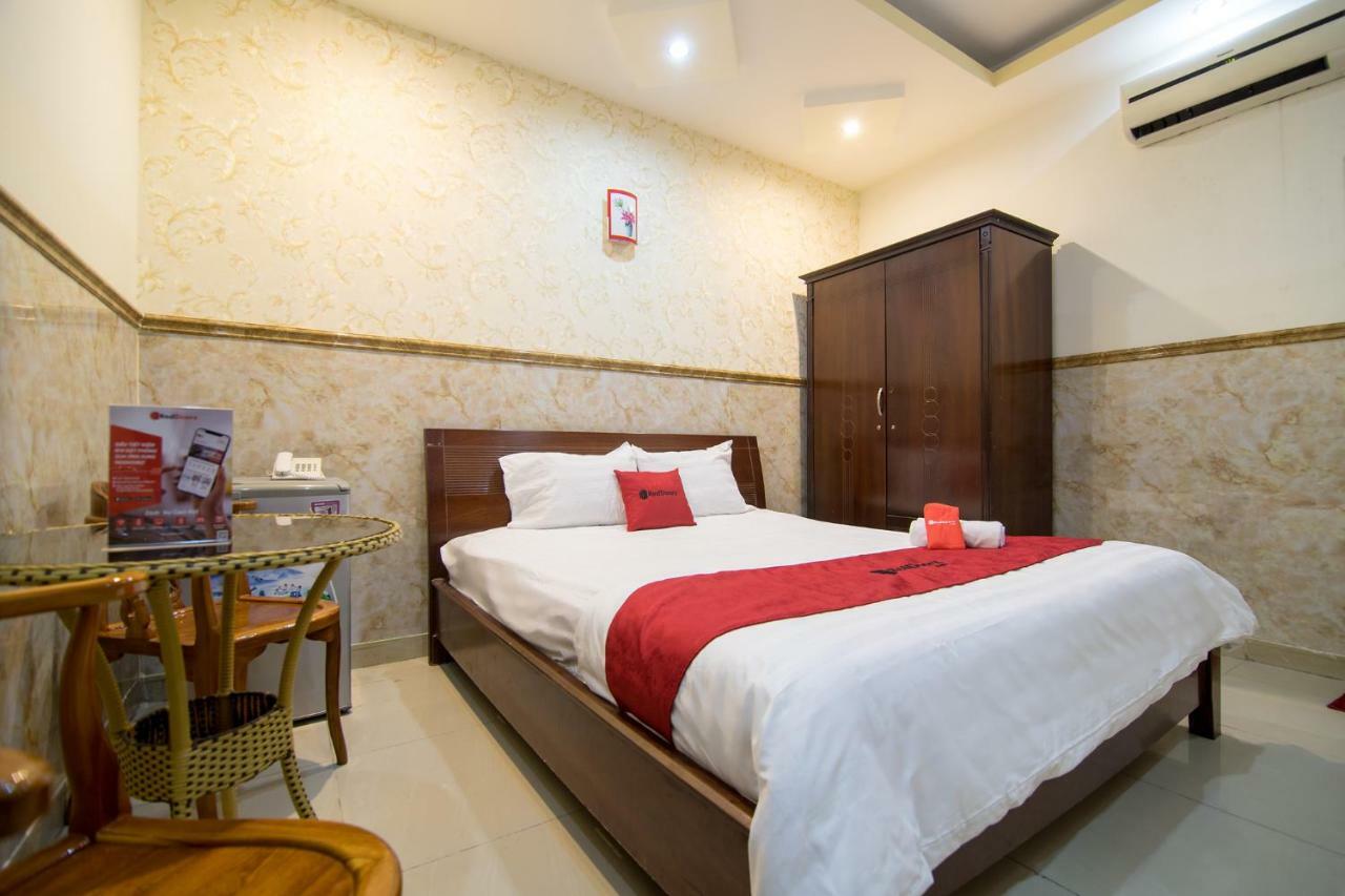 Reddoorz Plus Near Mien Tay Bus Station 2 Ho Chi Minh City Exterior photo
